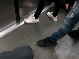 Black tight jean in the subway